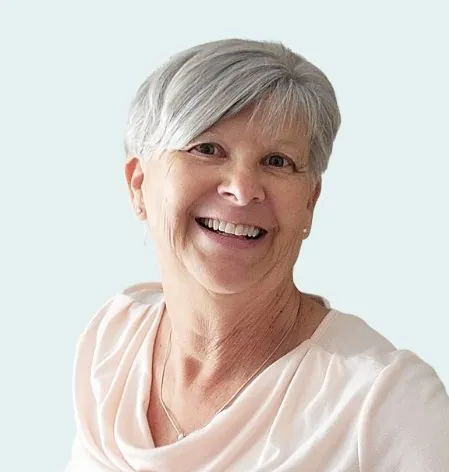 Portrait of Debbi Homola, abstract painter